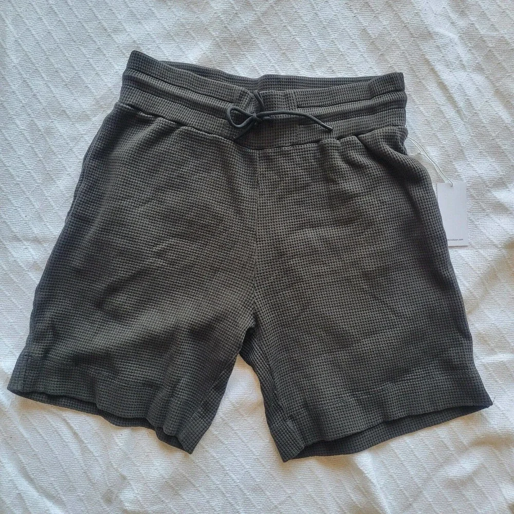 NWT Cotton Citizen men black Tyson Short Size L waffle‎